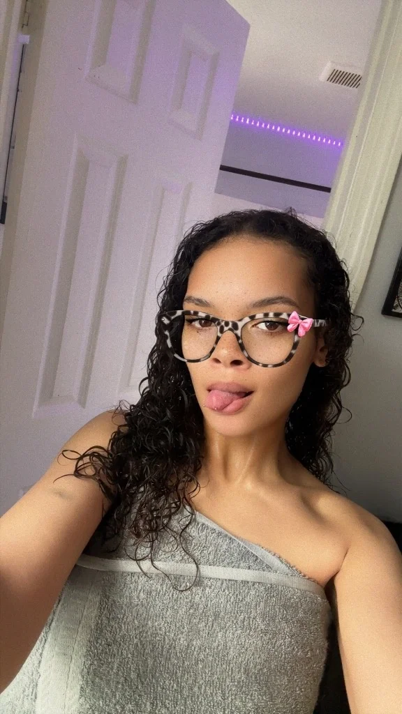 Ready for a Good Time Cant wait in Hartford – Women Seeking Men photo 3