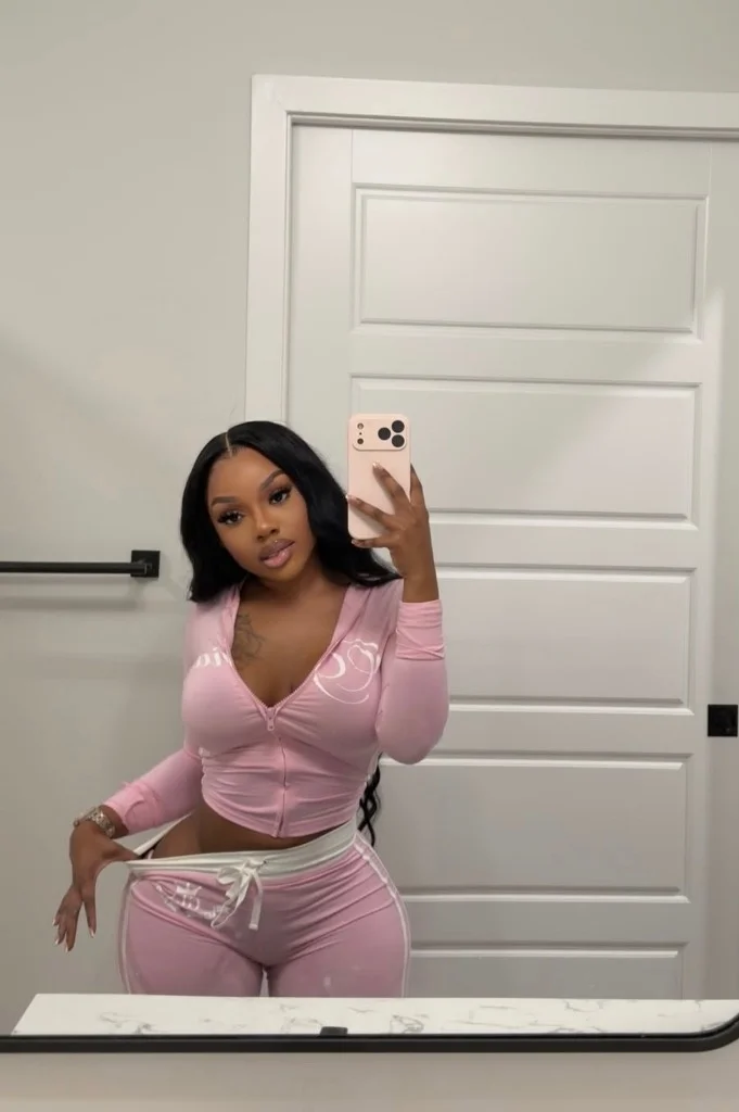 hottr extravagant baddie in Hartford – Women Seeking Men photo 5