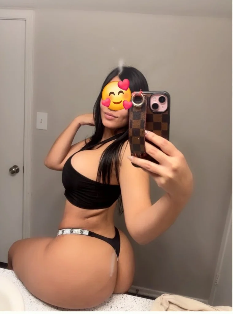 macarena Hi I'm Zara ready to have a great time call me in Northern Virginia – Women Seeking Men photo 2