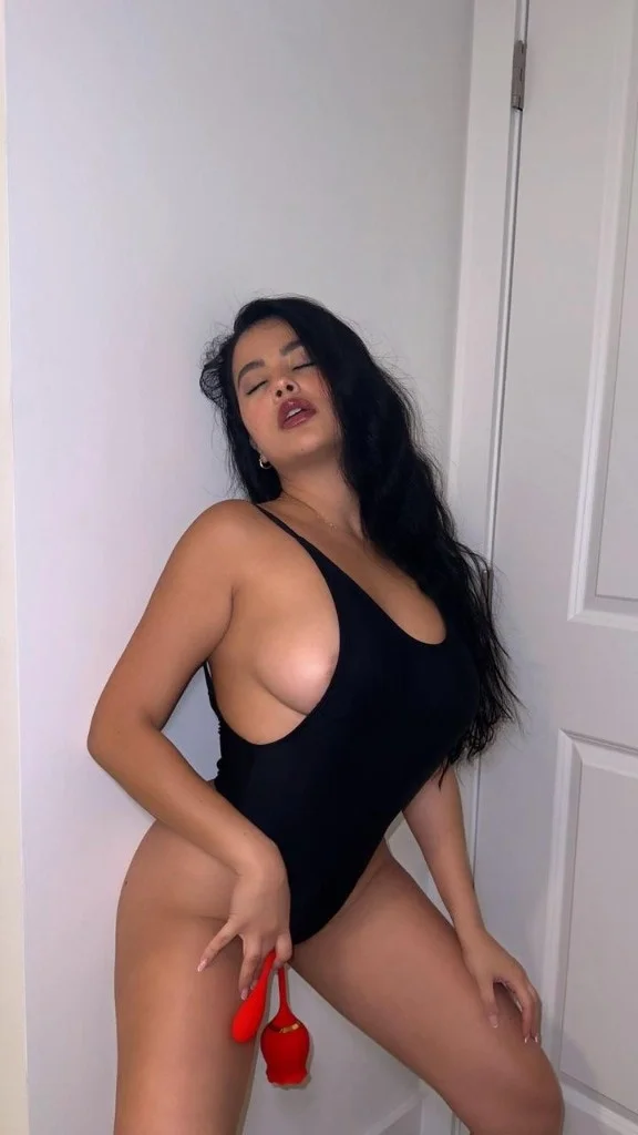Chica elegante y bella