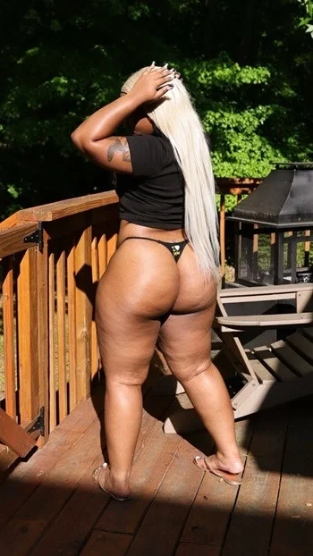 providing great company Always clean respectfulclassy and di... in Southern Maryland – Women Seeking Men photo 2