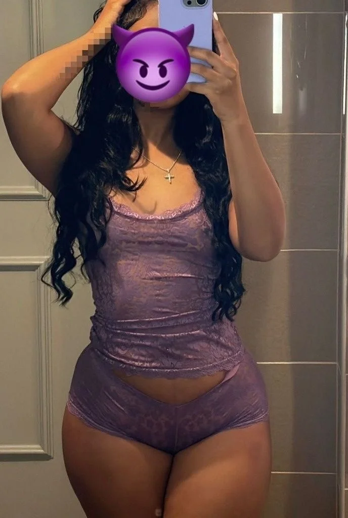 queen 27 yrs Old affectionate, Classy,mature,independent, 420 friendly