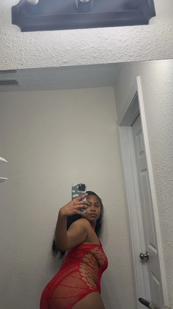 come get wet qv incall deals n more in Daytona – Women Seeking Men photo 3