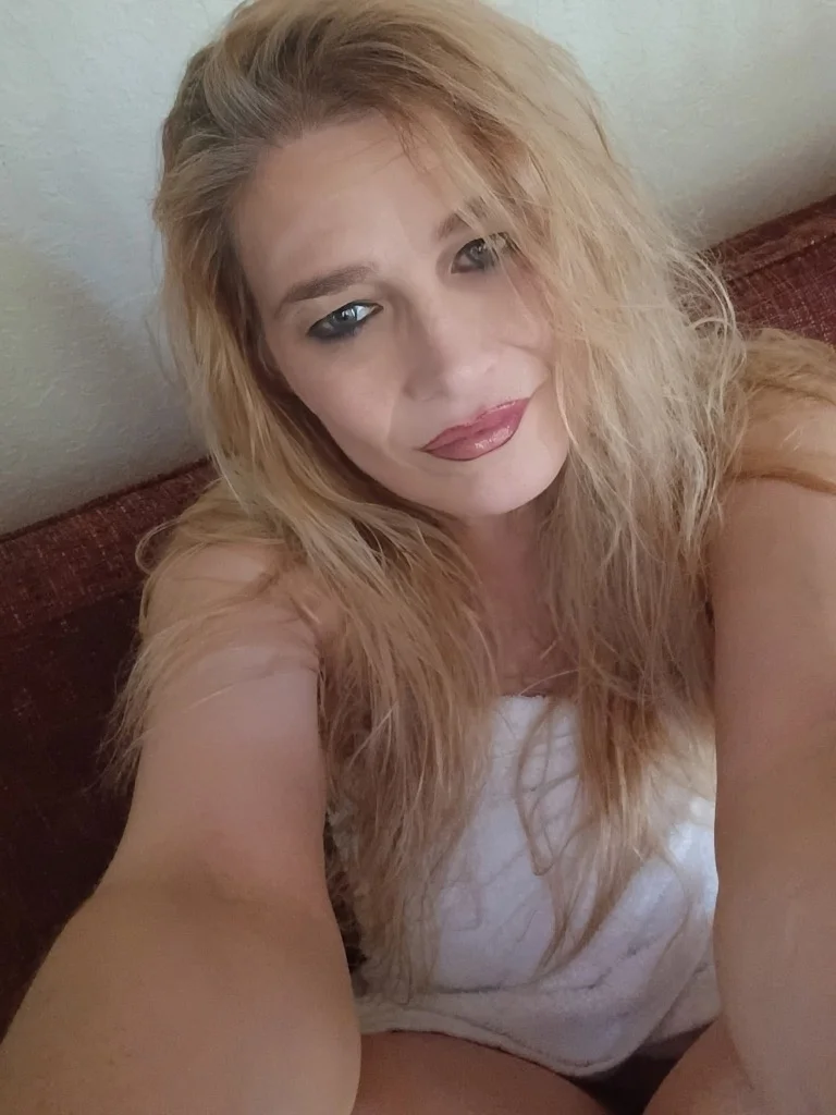 Daddy Discount in Fort Lauderdale – Women Seeking Men photo 2