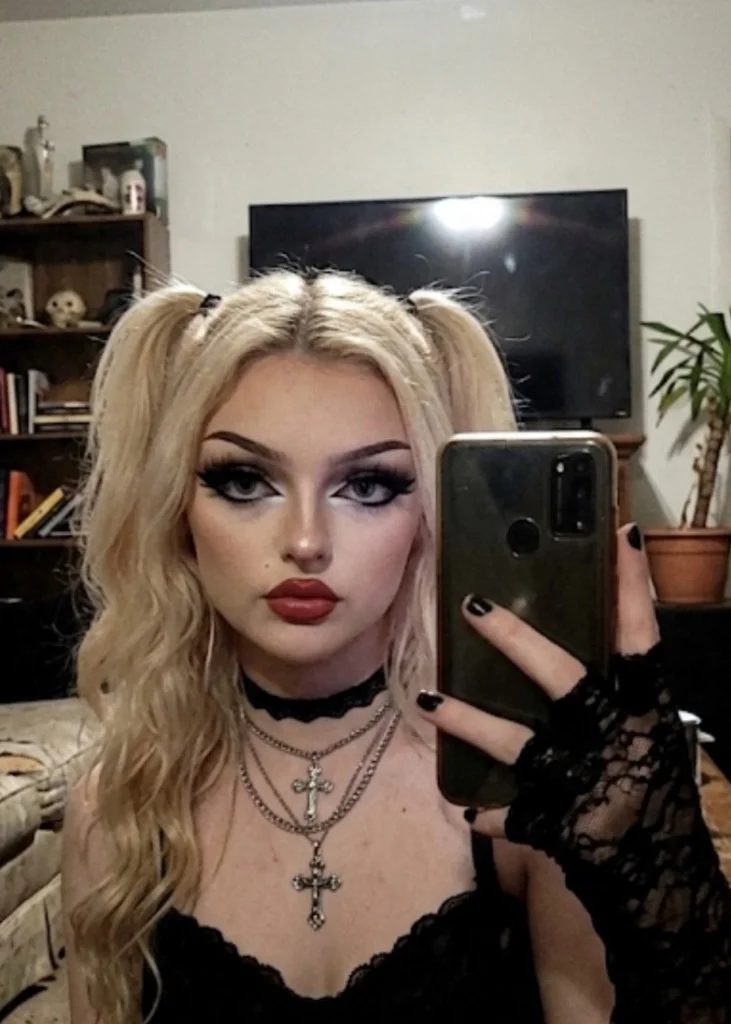 100$ BJ SPECIAL BLONDE BABE