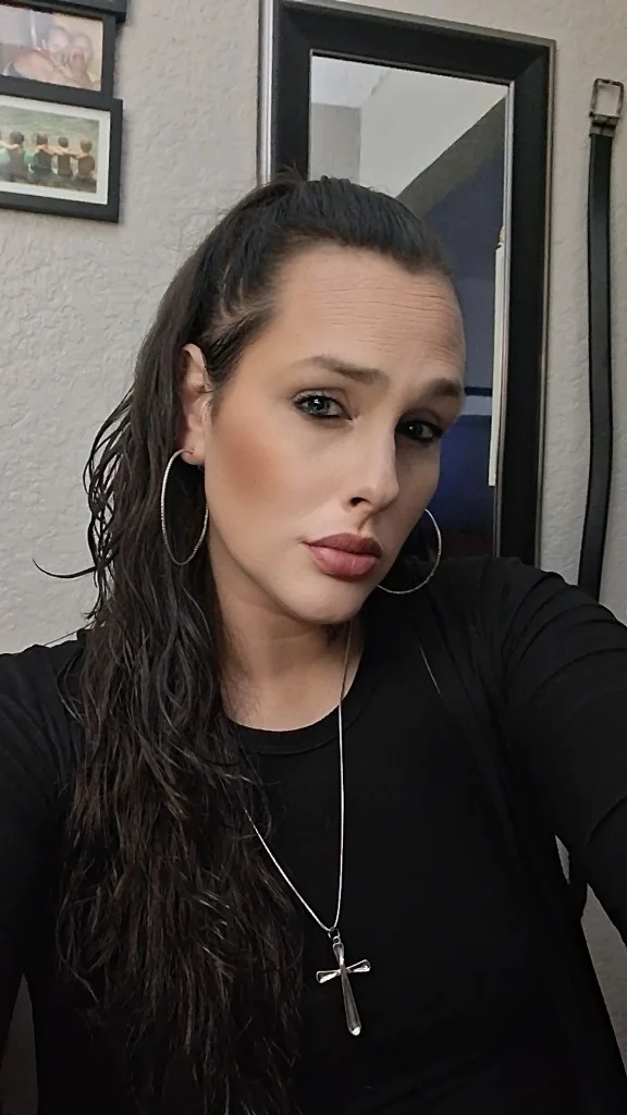 lookin to make ur fantasy a reality in Fort Lauderdale – Women Seeking Men