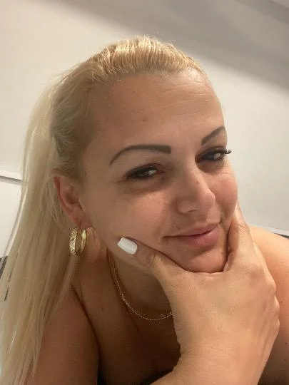 rusita in Fort Myers – Women Seeking Men