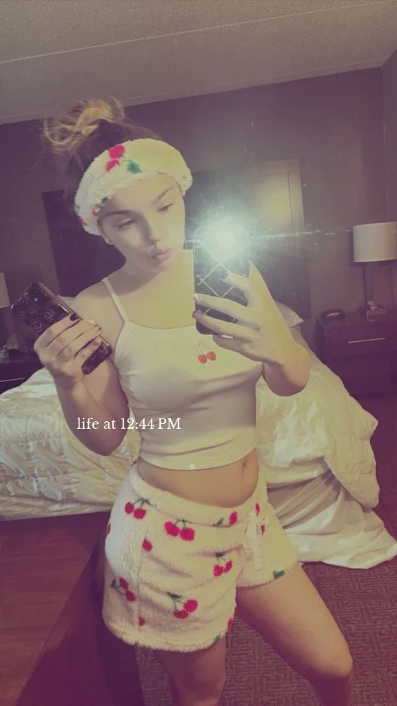 in town hmu if you lookin for a good time in Jacksonville – Women Seeking Men photo 3