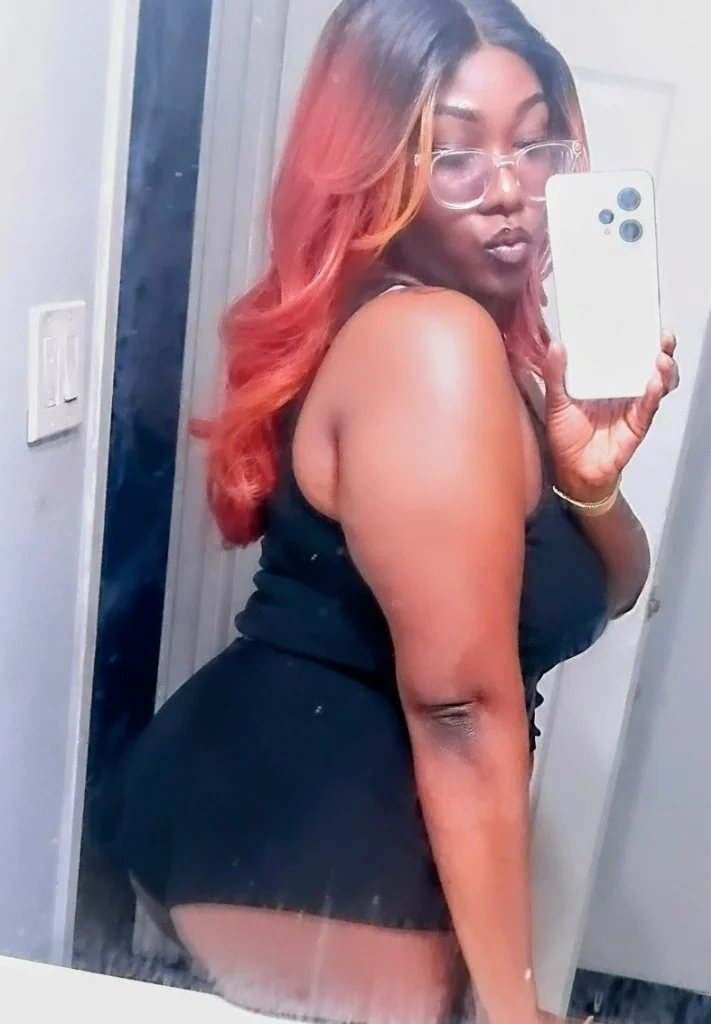 Super Soaker Ready to Splish Spash in Jacksonville – Women Seeking Men photo 3