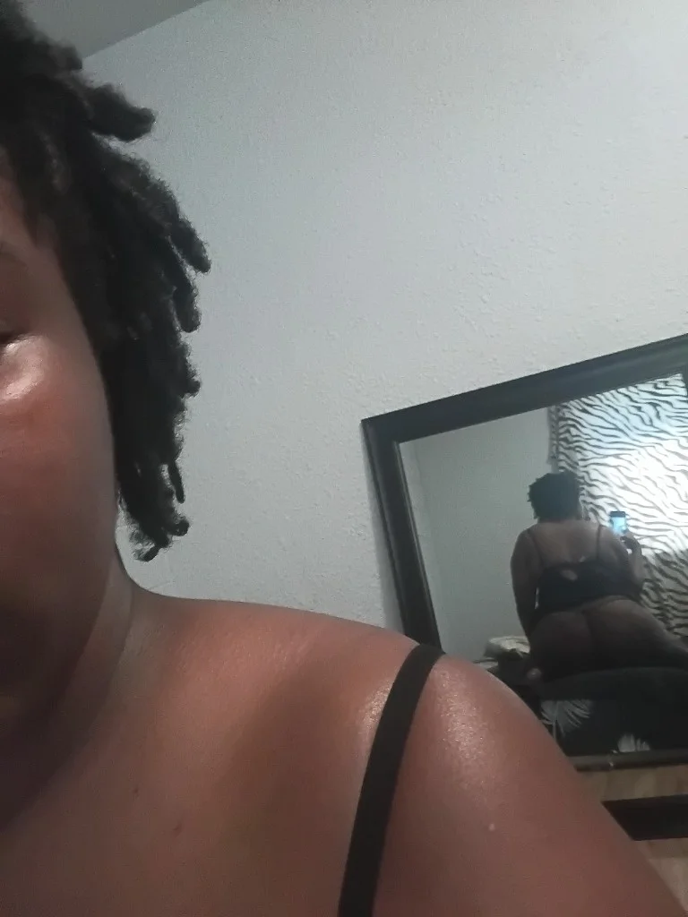 mrs slurp ya good and chocolate godiva in Jacksonville – Women Seeking Men photo 5