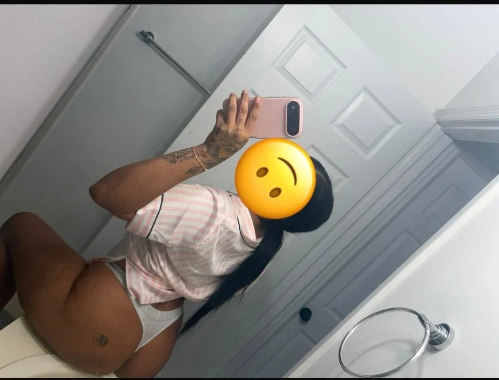Only-Outcall Latina ardiente Anal BBJ Sex cumplir tus in Miami – Women Seeking Men photo 3