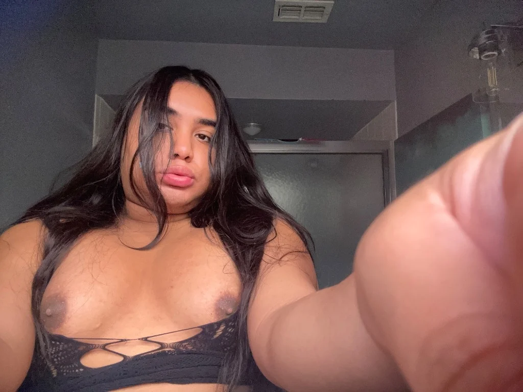 Goddess Leah in Miami - Women Seeking Men photo 6