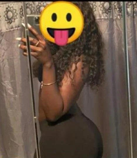 They love the chocolate drip in Orlando – Women Seeking Men photo 2