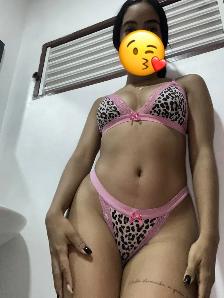 flaca latina natural disponible soy joven new here in Orlando – Women Seeking Men photo 2
