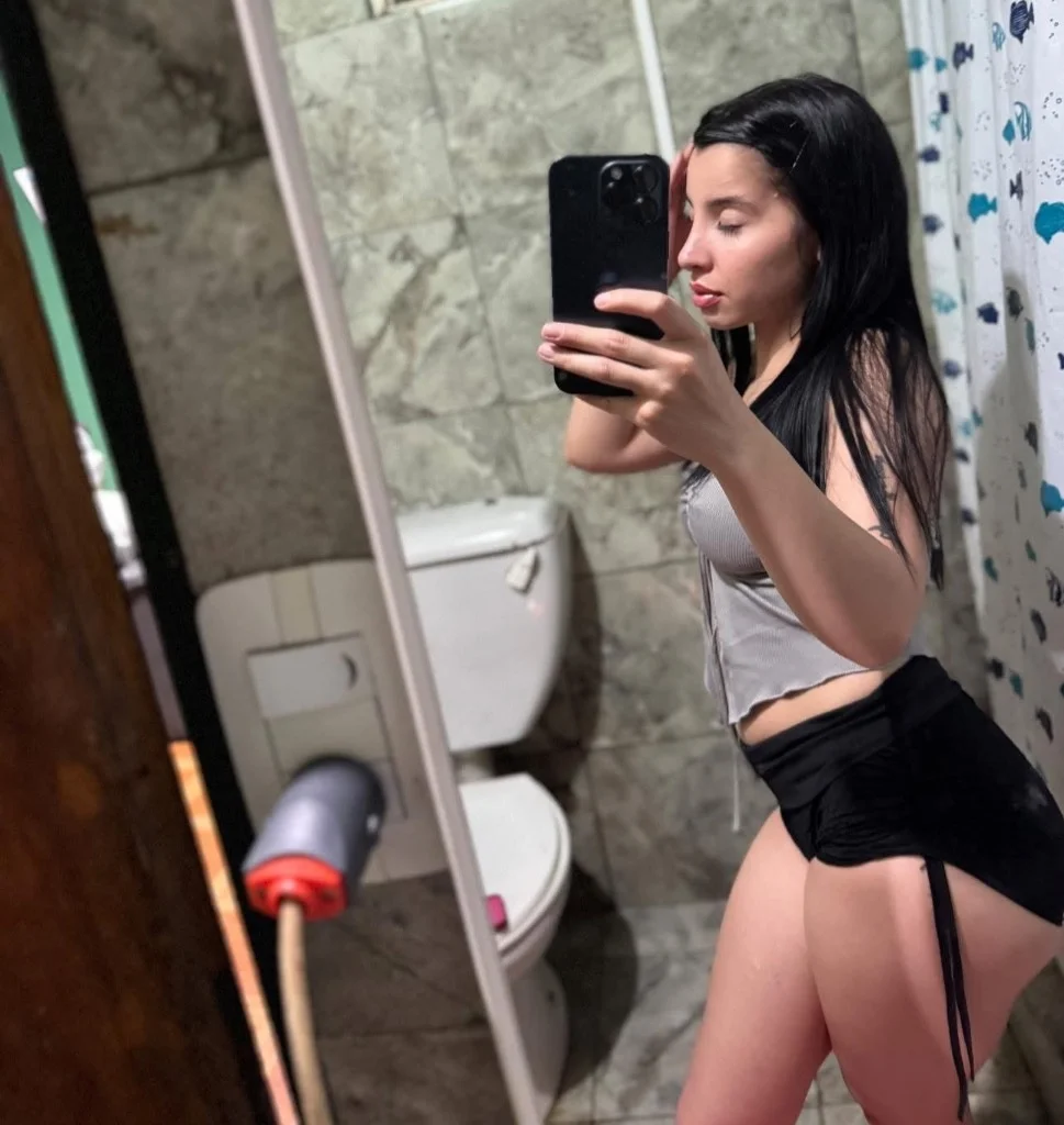 sexi flaca latina disponible hoy tengo amiga nueva para trio... in Orlando – Women Seeking Men photo 2