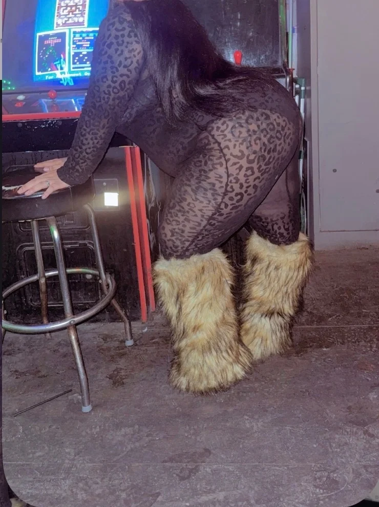 UPSCALE BBW FACESITTING STAR Available TONIGHT ONLY in Orlando – Women Seeking Men photo 4