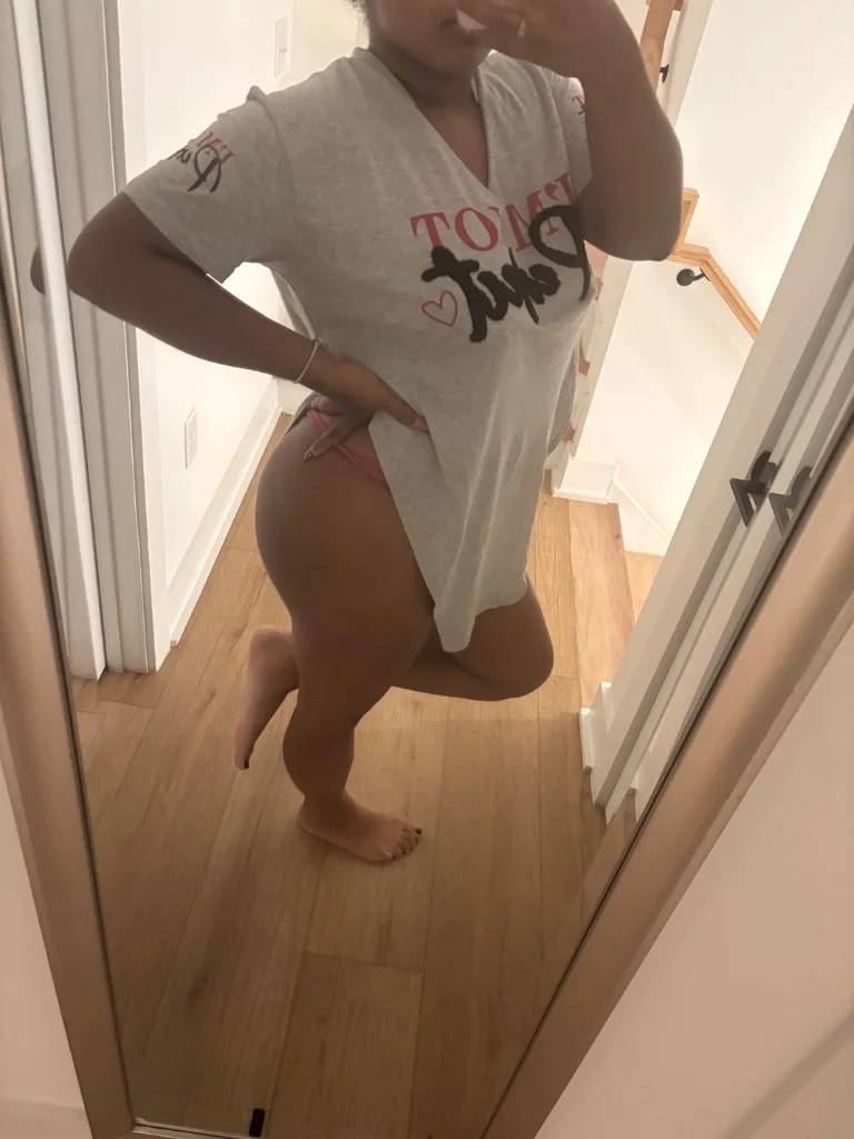 Pink in Panama City – Women Seeking Men photo 4