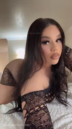 Your Favorite Girl Facetime Shows Incall/Outcall Or Cardate Available