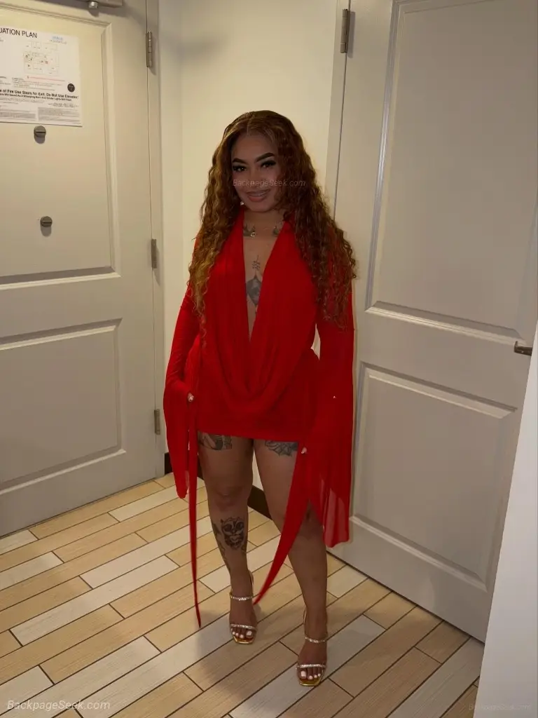 HOT GIRL LOVING SEX