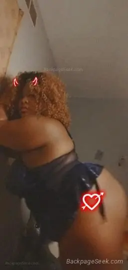 Ebony BBW looking to pleasure