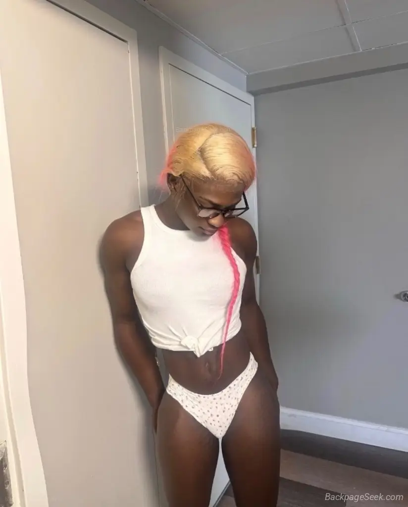 Come Explore Your Wildest Fantasy with A bad Bitch From Jama... in Virginia Beach – Women Seeking Men photo 3