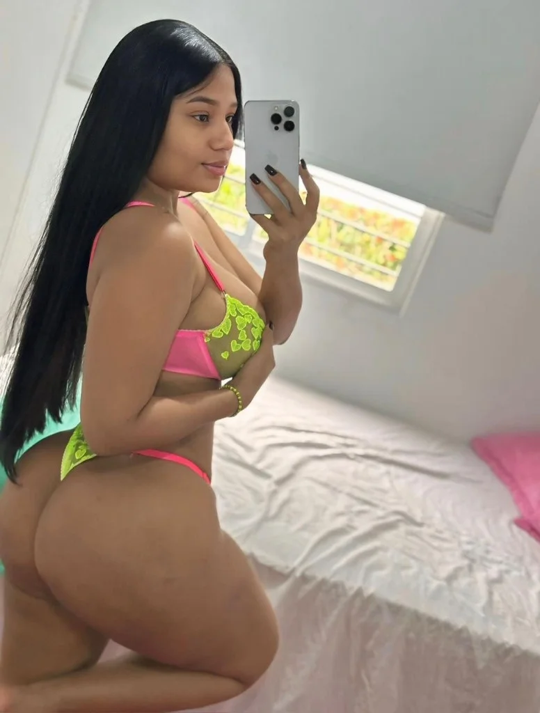GIRL AVAILABLE NOW IN YOUR AREA 24/7
