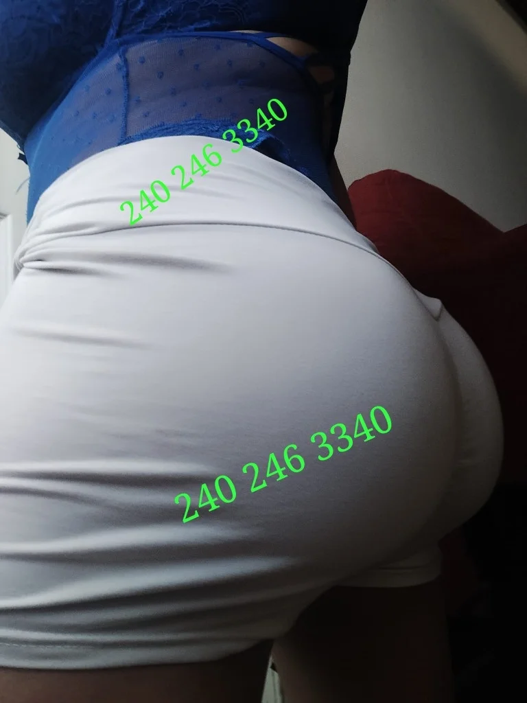 latina muy sexi bom bom in Washington DC – Women Seeking Men photo 4