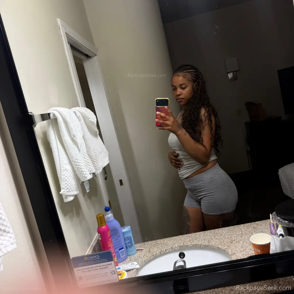 Catch feelings at your own risk in Washington DC – Women Seeking Men photo 2