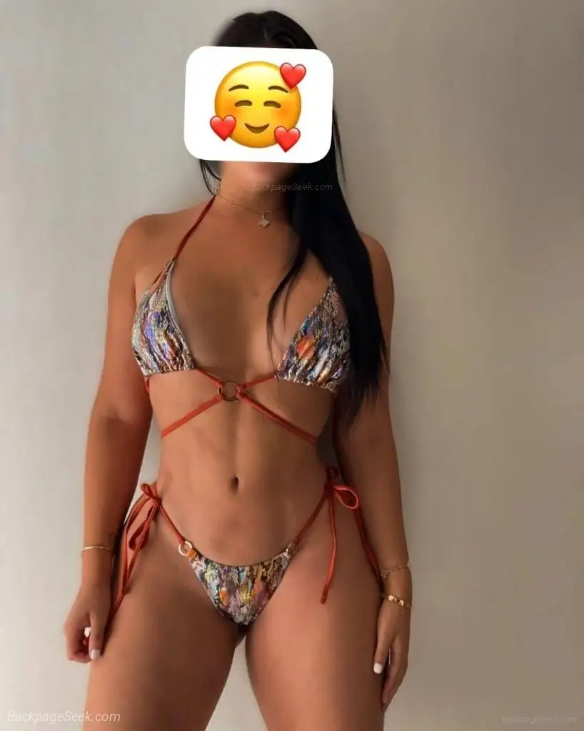I am real you can text me for good conversation and know mor... in Washington DC – Women Seeking Men photo 2