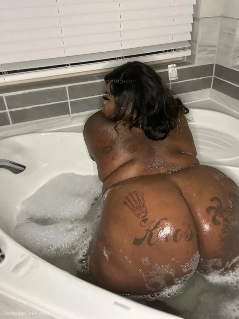 WET SWEET JUICY GRIP in Washington DC – Women Seeking Men photo 3