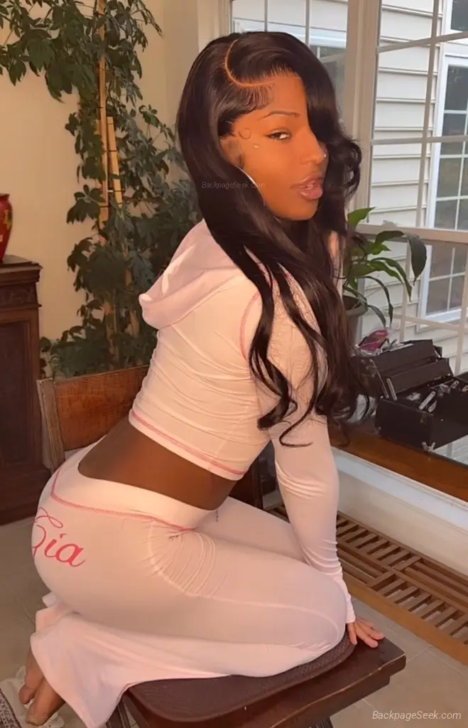 SEXY SUBMISSIVE 5'6 HONEYBROWN BADDIE in Washington DC – Women Seeking Men photo 6