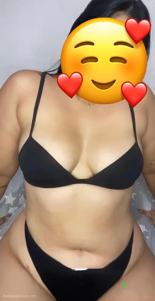 snsual latina esperando ppr ti