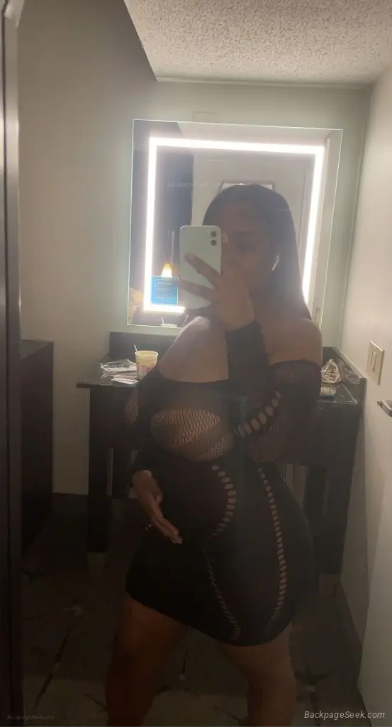 Upscale Ebony nympho big booty pierced pussy LARGO in Washington DC – Women Seeking Men photo 3