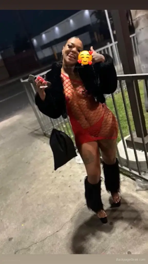 come see me available now