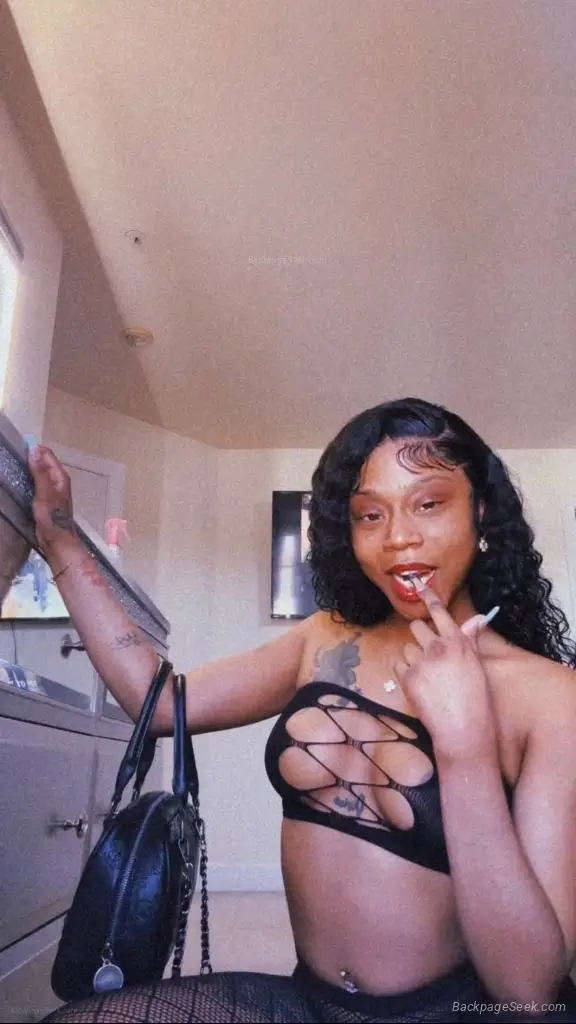 OUTCALLS ONLY 5 STAR FREAK PORNSTAR VIBES NO BARE OR GFE in Washington DC – Women Seeking Men photo 3