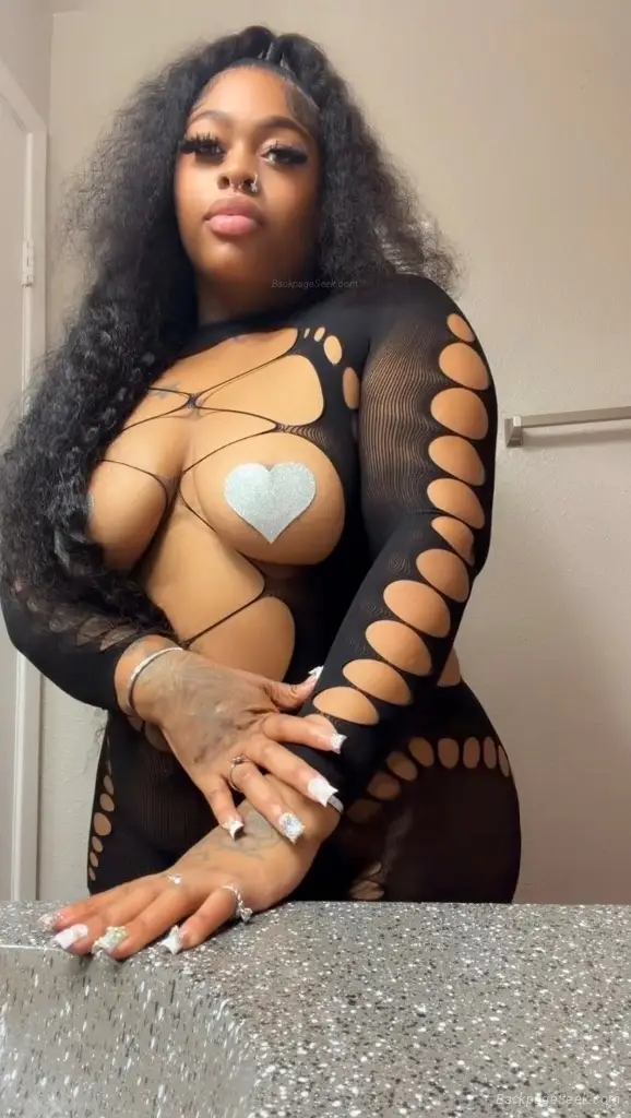 BEST PUSSY IN TOWN CUM FUCK ME AVAILABLE NOW DADDY in Washington DC – Women Seeking Men photo 4