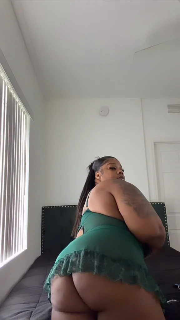 PUDDIN IM BACK IN TOWN BABY | Soft Thick Relaxing | INCALL OR OUTCALL