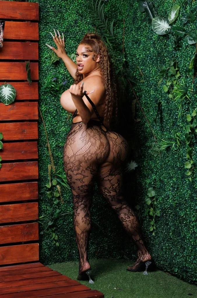Cumm Get Your Fantasies Fulfilled By The BEST TS JASMINE
