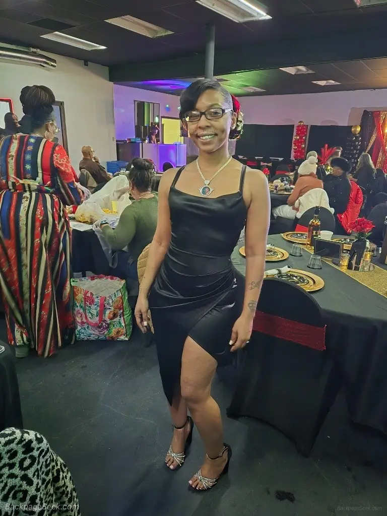 Nice to meet you in West Palm Beach – Women Seeking Men photo 2