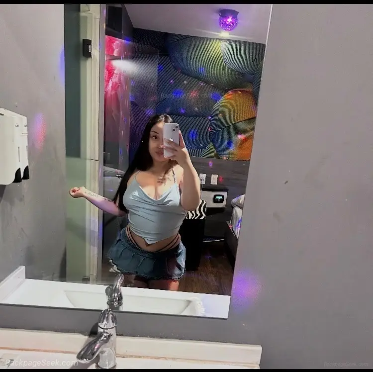 sexy latina in West Palm Beach – Women Seeking Men photo 4