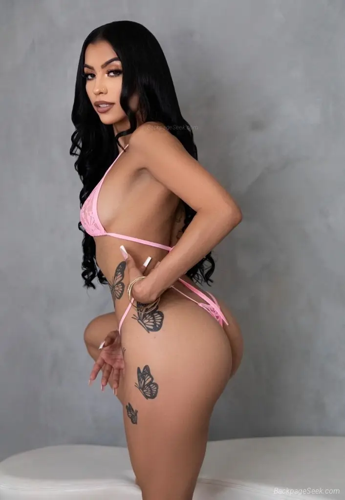 sexy latina in West Palm Beach – Women Seeking Men photo 2