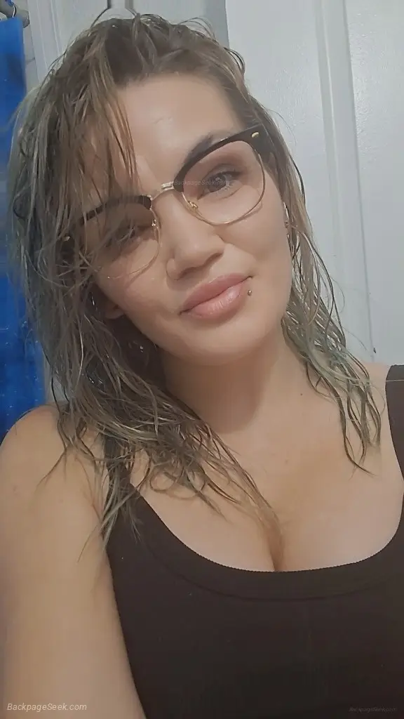 yes im real in West Palm Beach – Women Seeking Men photo 3