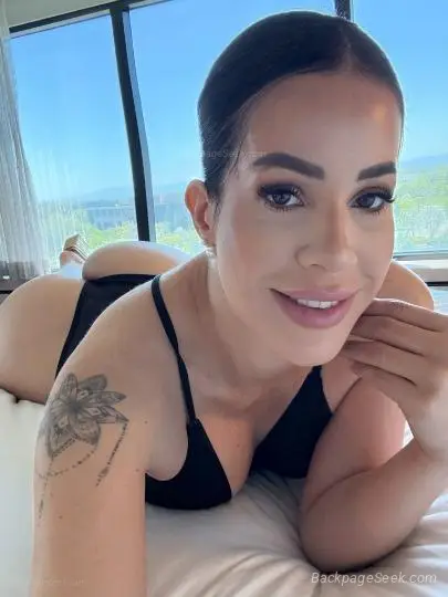 latina in West Palm Beach – Women Seeking Men photo 3