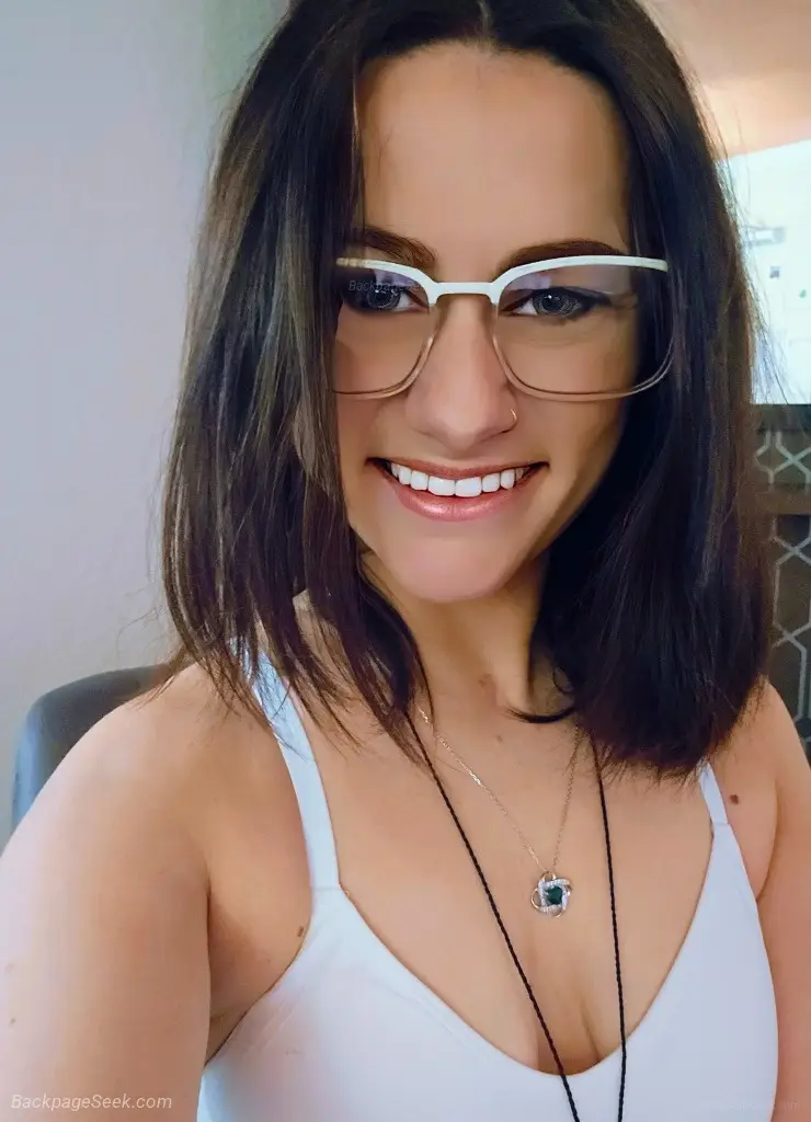 Petite Passionate Pretty Impossible to forget in West Palm Beach – Women Seeking Men photo 5