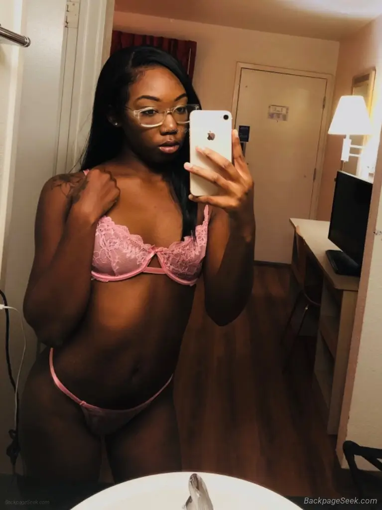 Available noww in West Palm Beach – Women Seeking Men photo 2