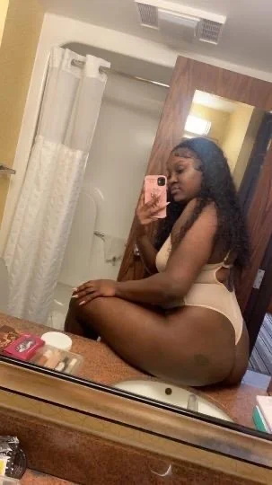 Come see me and lets have fun bae in Winston Salem – Women Seeking Men photo 2