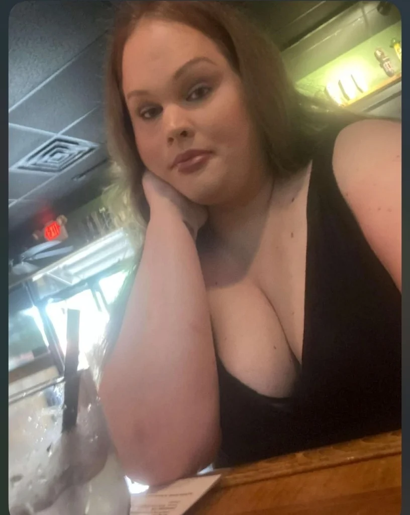 White BBW Ts FaceTime shows spicy content and meet ups in Winston Salem - Women Seeking Men