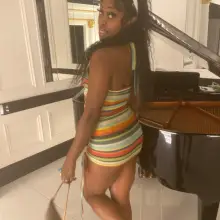 100$ outcall special young tight pussy