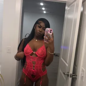 come get thus phat wett pussy daddy