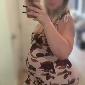 Pregnant Greek Goddess in Woburn